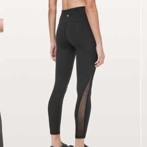 LULULEMON Athletica Black Leggings with Mesh Detail